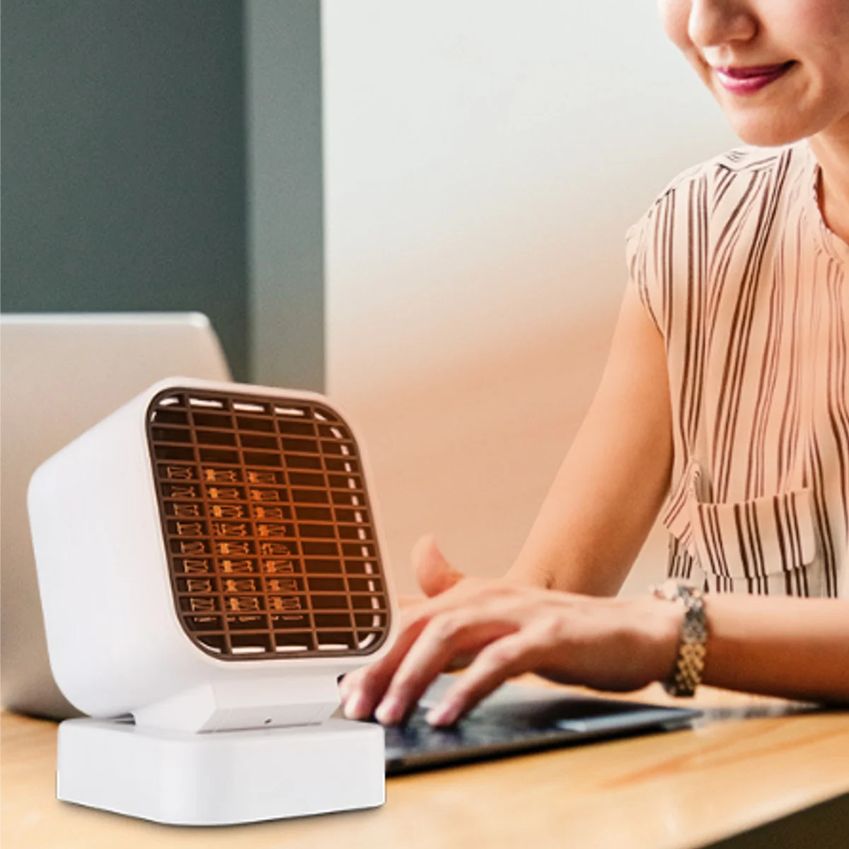 Electric Fan Room Heater 220V Portable Electric Space Heater Mini 3 Heating Settings Air Heating Space Winter Warmer Fan
