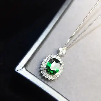 

Tsavorite Pendant 1.38ct 18K Gold Jewelry Nature Green Tsavorite Gemstones Pendant Diamond sPendant Gemstone Necklaces for Women