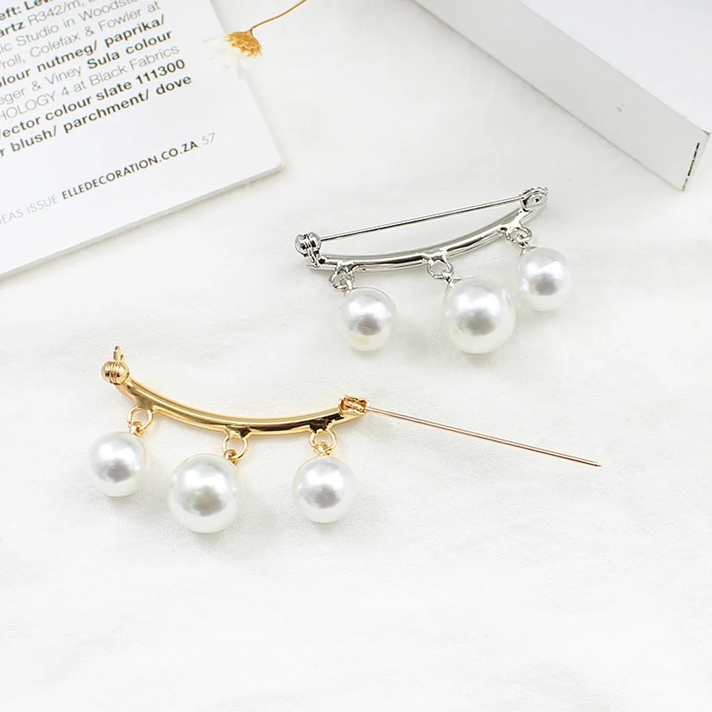 40^Women Brooches Charm Three Pearl Blouse Shirt Collar Stick Pin Scarf Safety Pin Sweater Jewelry Fashion Clothes Decors New