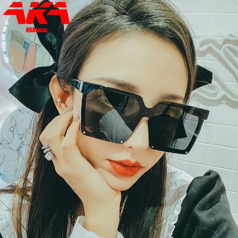 

AKAgafas Oversized Sunglasses Women 2023 Square Gradient Sunglasses Women Shades for Women Wholesale Vintage Gafas De Sol Mujer