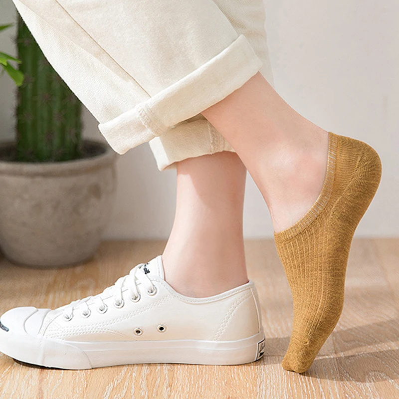 Women Socks Summer Spring Thin Non-slip Socks Female Ladies No Show Socks Breathable Short Ankle Invisible Boat Socks Slipper