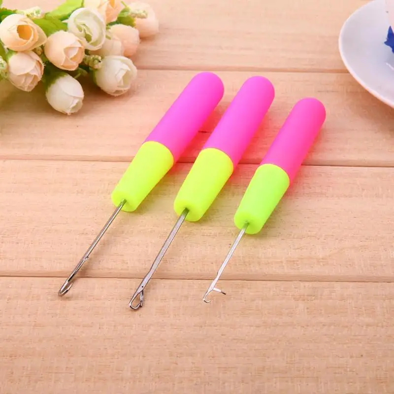 

3Pcs Mini Plastic Handle Crochet Hooks Knitting Needles Set Latch Crochet Hooks Sewing Tools Hook Carpets Making Repair Craft
