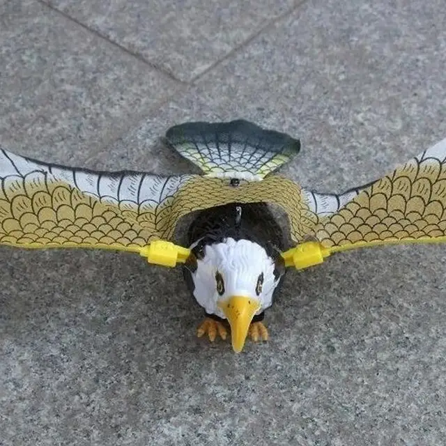 Silent Electric Hovering Flying Eagle Toy Hanging Wire Eagle Electric Simulation Flying Bird Children Toy Luminous Bird Repeller 2