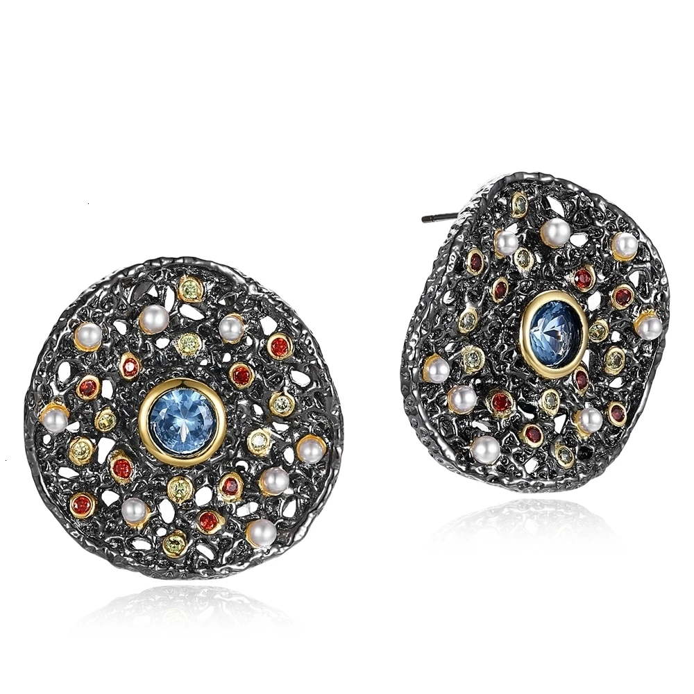 WE3783 stud earrings