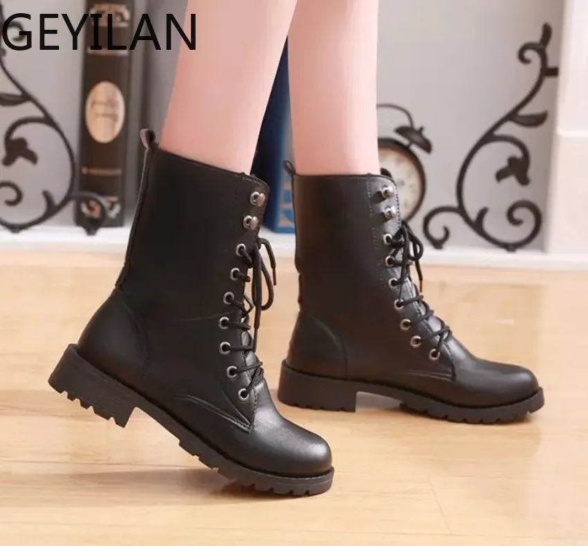 

2019 Women's shoes Autumn new lace Martin boots motorcycle boots low heel women's boots British fashion lovers