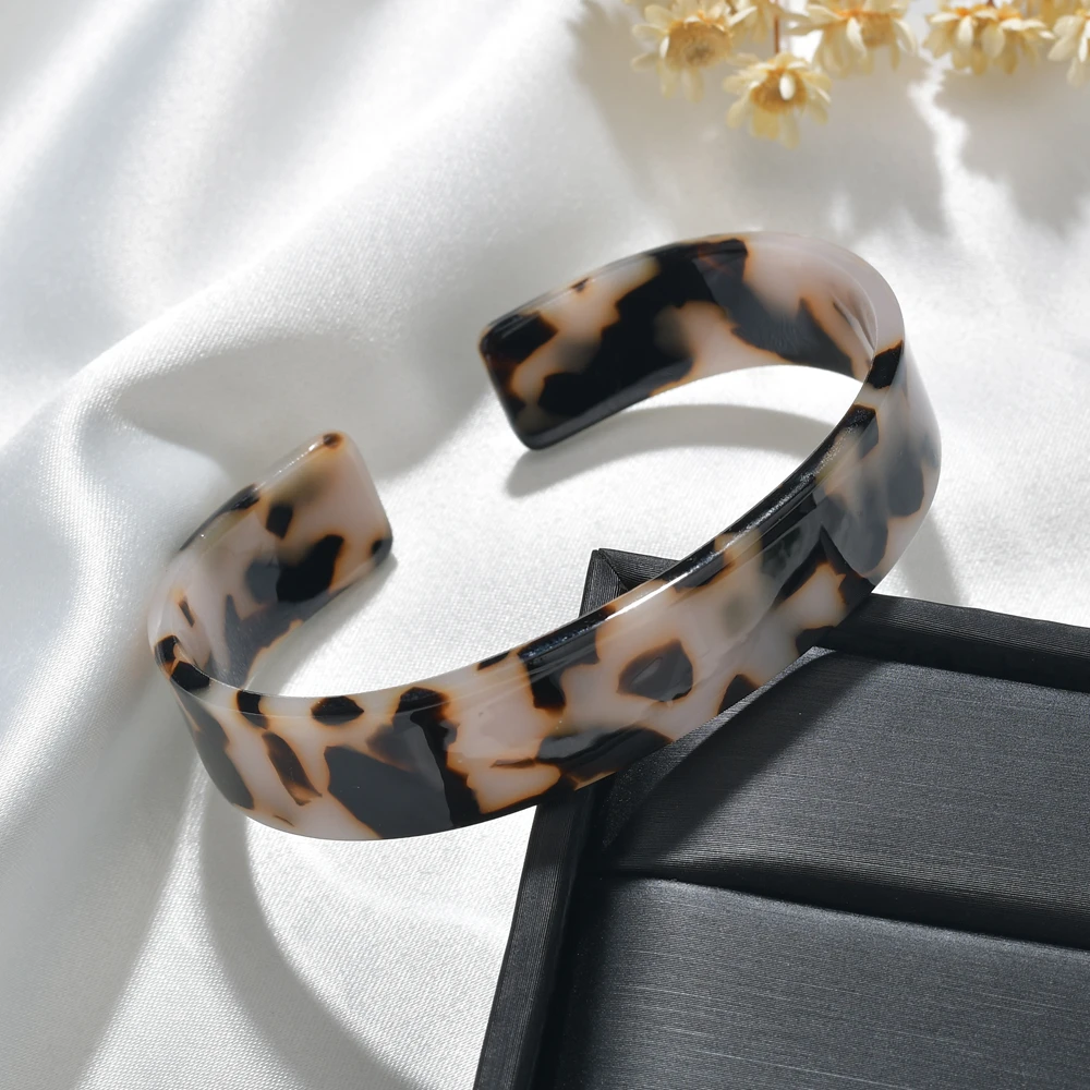 Горячая Распродажа Черепаховый Акриловый жесткий браслет для женщин акриловый Леопард смола открытый манжет браслет для богемной моды Bijoux подарок