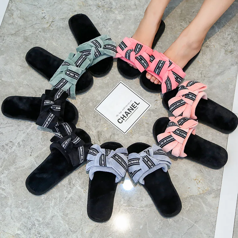 

Ladies Summer New Style Indoor Slippers Slip-toe Slippers