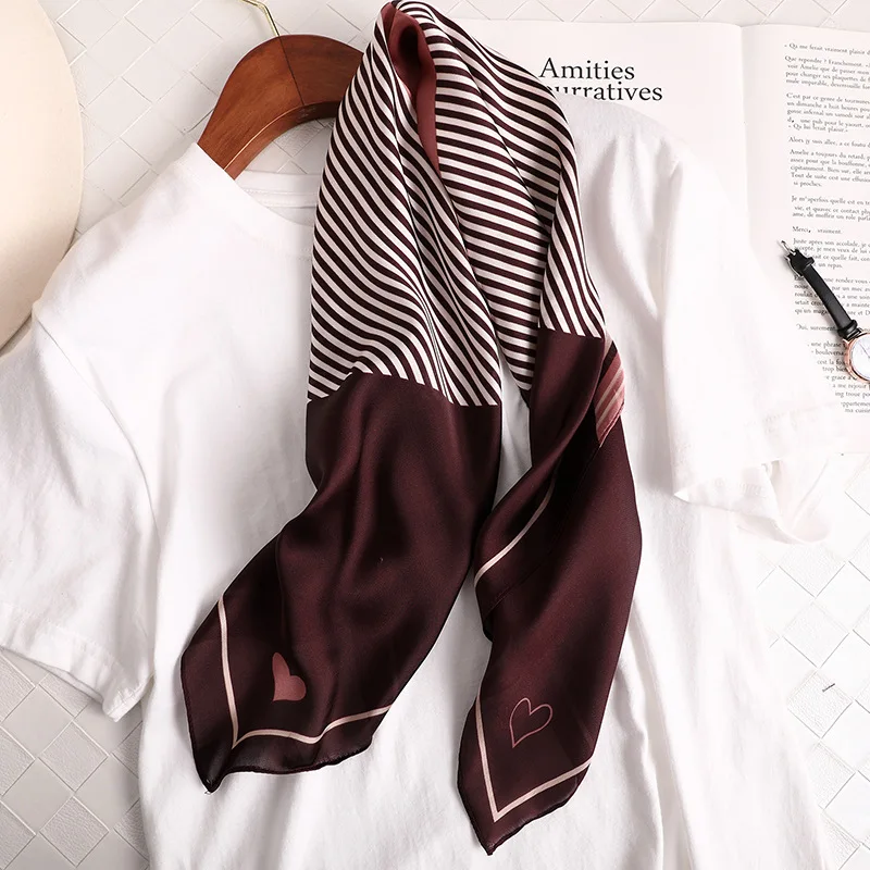 10364336201_2070773686