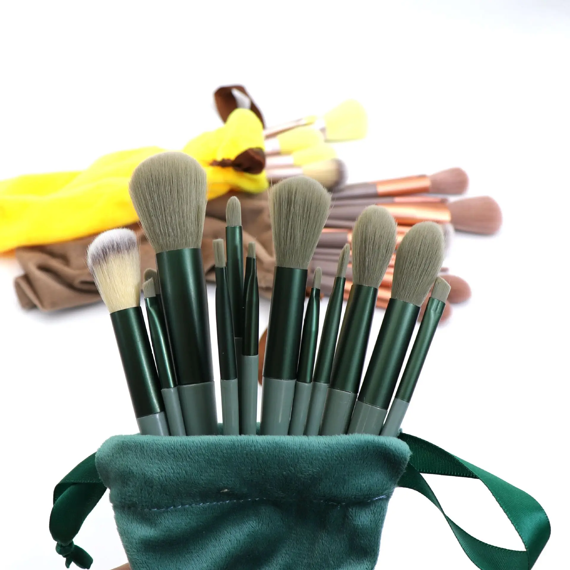 13 Pennelli Cosmetici Con Sacchetto Di Stoffa Opzioni Multicolori Pennelli Trucco Ombretto Set Di Pennelli Borse Cosmetiche Kit Di Bellezza Huda