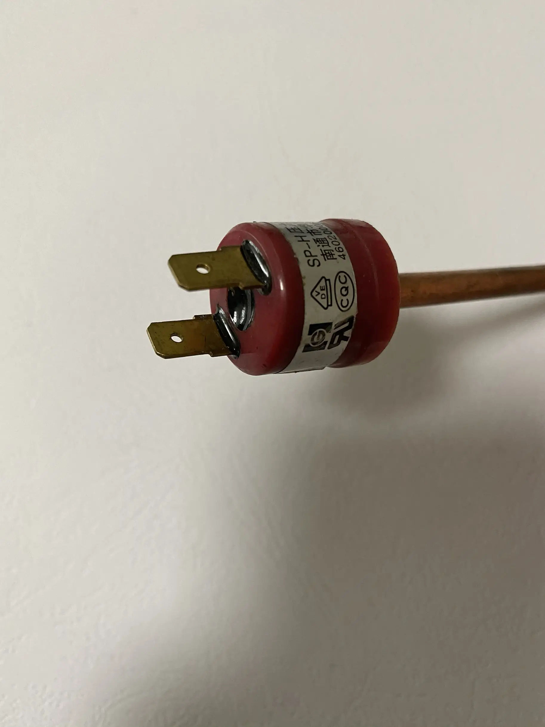 SP-H type pressure controller OFF 4.4 ON 3.8 Mpa 25V 3A Nantong Huaguan genuine | Электроника