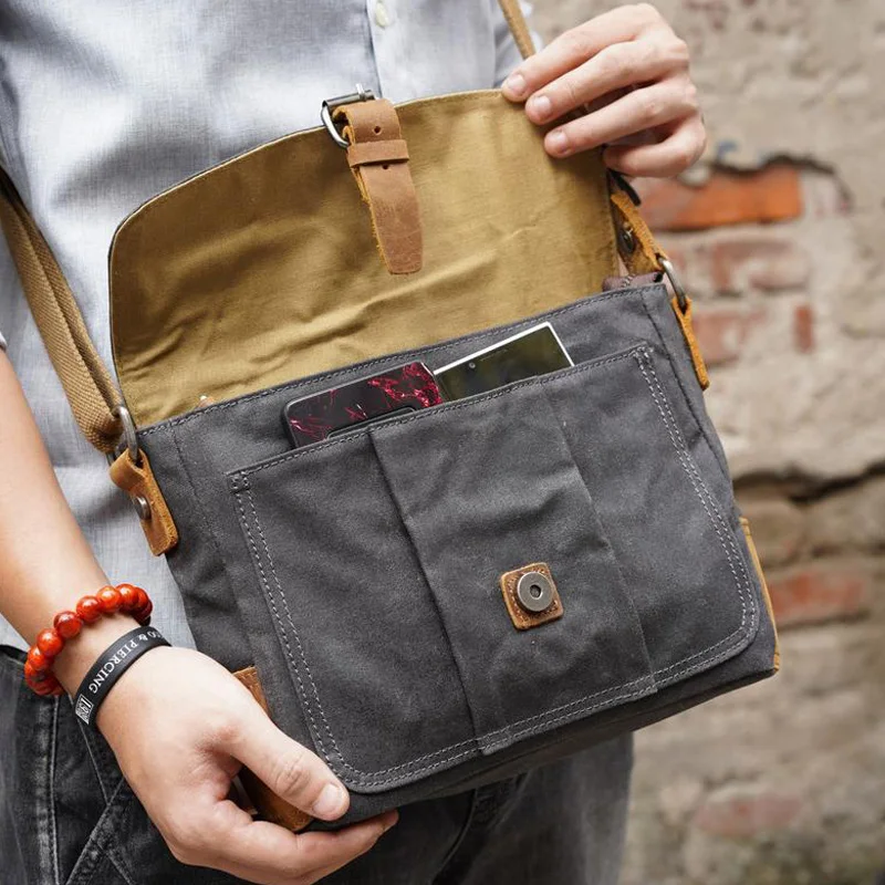 Men's Waxed Canvas Sling Crossbody