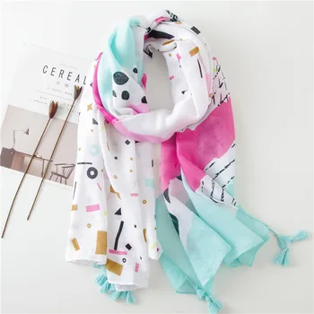 

Luxury Brands in Spring Summer New Sunscreen Scarves women Shawls Factory Wholesale Ladies silk scarf poncho blanket pashmina