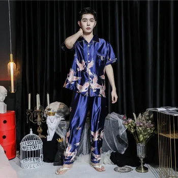 

2Pcs Men Emulation Silk Crane Print Pajamas Set Sleepwear short Sleeve Nightwear Silk Long-sleeved Trousers 2 Piece Set Pajamas