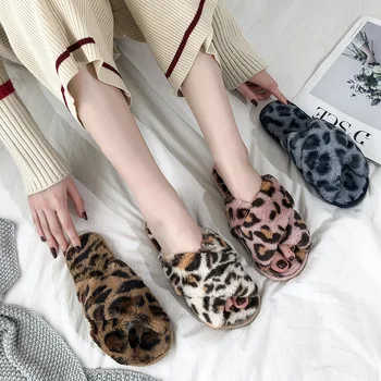 

New Winter Plush Slippers Lady Leopard Print Plush Slippers Manufacturer of a Replacement Plush Slippers Lady