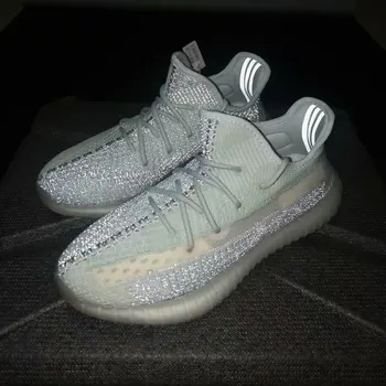 

2020 couple shoes four seasons sports running shoes 350v2 stars women's shoes men's casual Korean wild trendy shoes (walker)