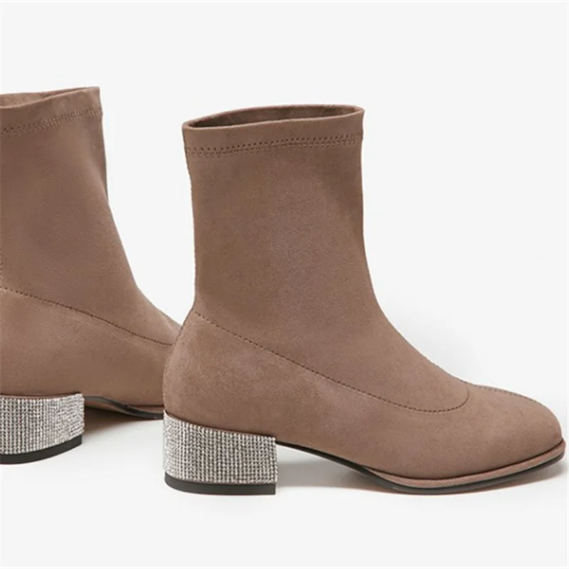 Ботильоны для женщин; scarpe donna; женская обувь с цепочкой; Цвет Черный; Zapatos De Mujer; низкий каблук; круглый носок; botas mujer; слипоны; женские ботинки