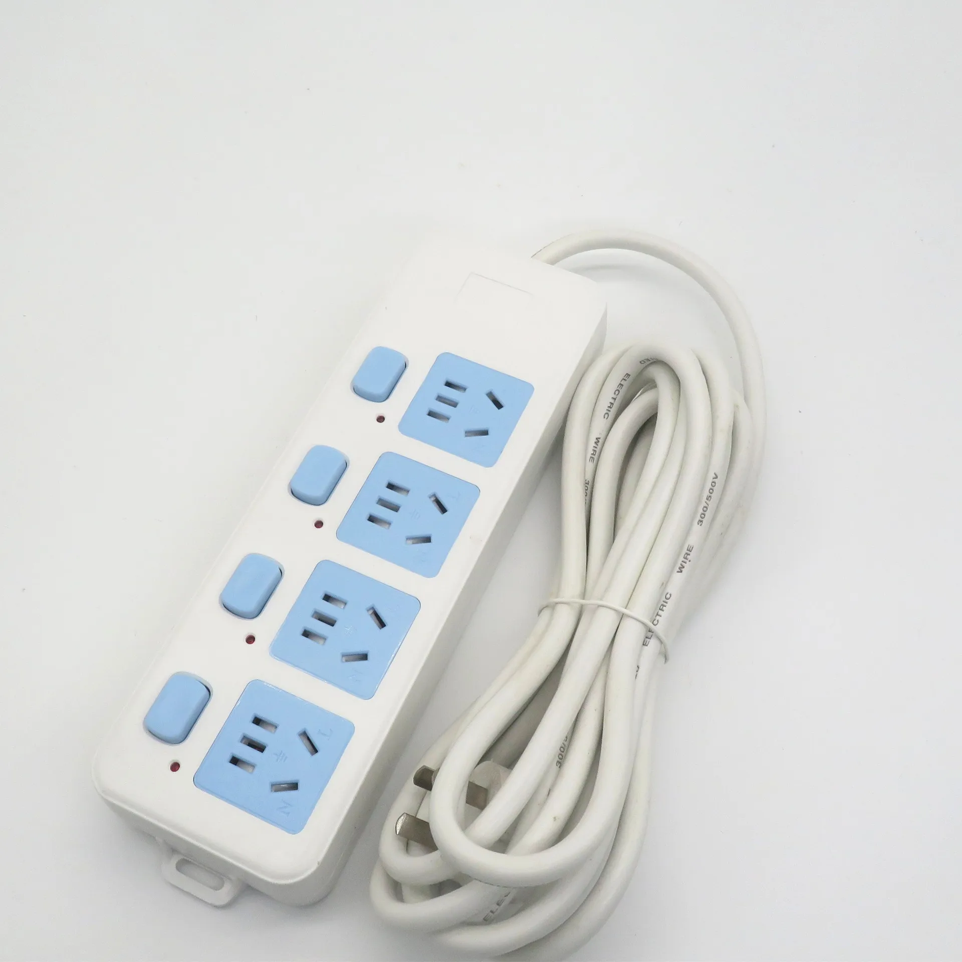 

Manufacturers Direct Selling 20 Perforated Belt 3 M Copper Wire Safety Socket Porous Bit Patch Board Single Row Power Strip Conv