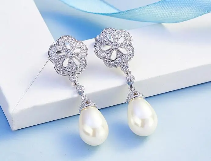 

VCC07 925 Silver Woman Ear Nails Simple Engagement Ear Ornaments Embedded with Zircon
