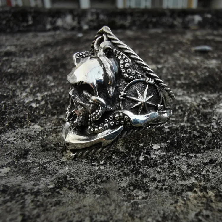 

Domineering Personality Pirate Skull Ring Retro Viking Octopus Finger Ring Motorcycle Party Biker Ring Women Men Fashion Jewelry