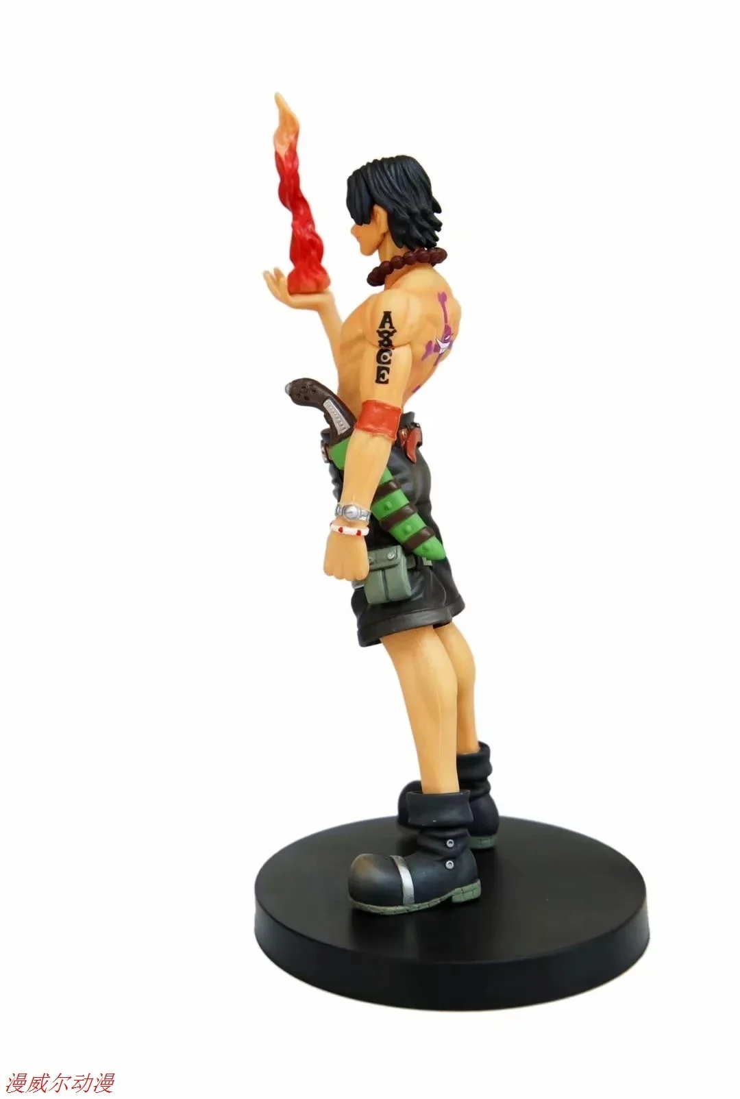 

Diffuse Will Anime One Piece D Title Will DX Group Vertical Type Luffy Ace Boxed Garage Kit