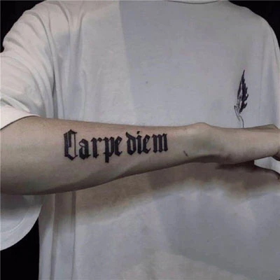 Autoadesivo del tatuaggio temporaneo impermeabile lettera gotica Design  Body Art tatuaggio finto Flash tatuaggio braccio maschio femmina