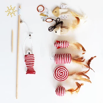 

7 Pcs/set Funny Cat Toy Soft Feather Simulation Mouse Stick Cats Molars Toys Set K802