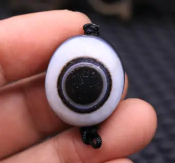 

Energy Tibetan Old Agate Black&White Goat Eye Totem dZi Bead Amulet Pendant AAA