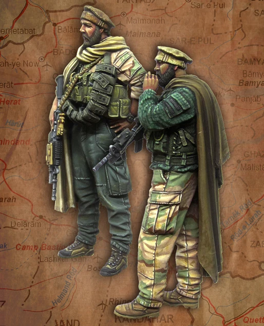 1/35 ancient man stand include two  Resin figure Model kits Miniature gk Unassembly Unpainted