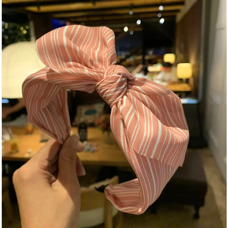 11240400612_1956788053