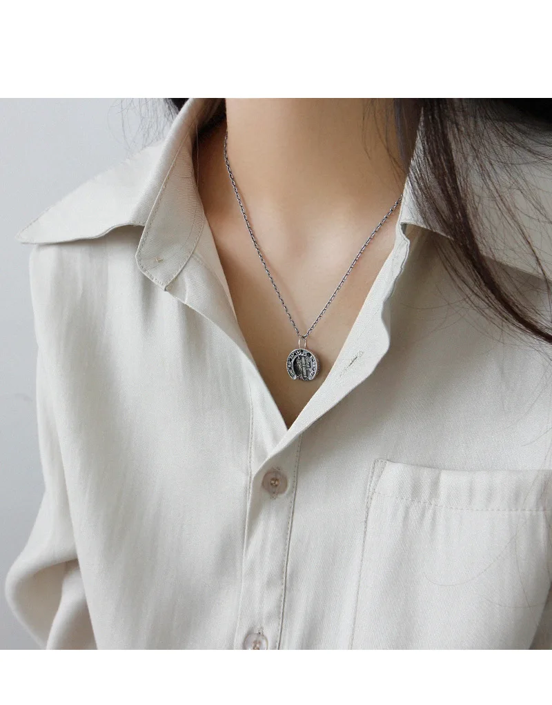 Vintage necklaces for women,face Tree Double patterns surface U Shaped circlce fine jewelry party casual Choker pendant necklace