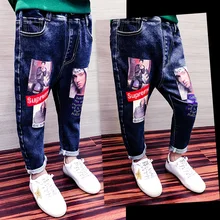 Новинка года; сезон осень; стильная детская одежда; джинсовые брюки для мальчиков; сезон весна-осень; повседневная детская одежда в Корейском стиле