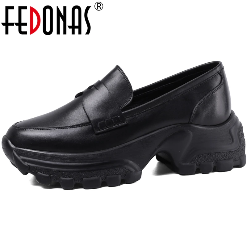 

FEDONAS 2020 Spring Summer New Fashion Concise Casual Women Cow Leather Fretwork Thick Bottom Comfortable Slip-On Shoes Woman