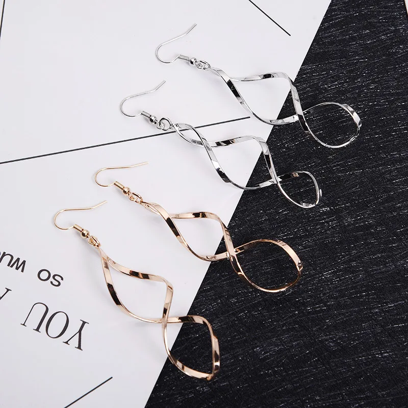 

Korean Fashion Geometric European and American Simple Earrings Spiral Curved Design Wave Earrings Curve Dangle Earrings