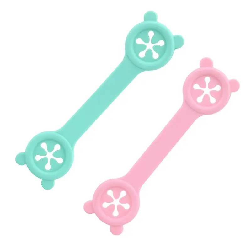 

2Pcs Silicone Baby Bandana Bibs Clips Kids Saliva Towel Infant Lunch Apron Head Scarf Clamps Children Feeding Tools Eating Acces