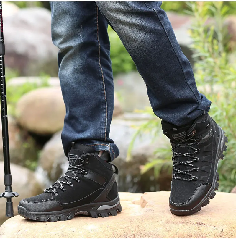 outdoor-hiking-boots-for-men-and-women (22)