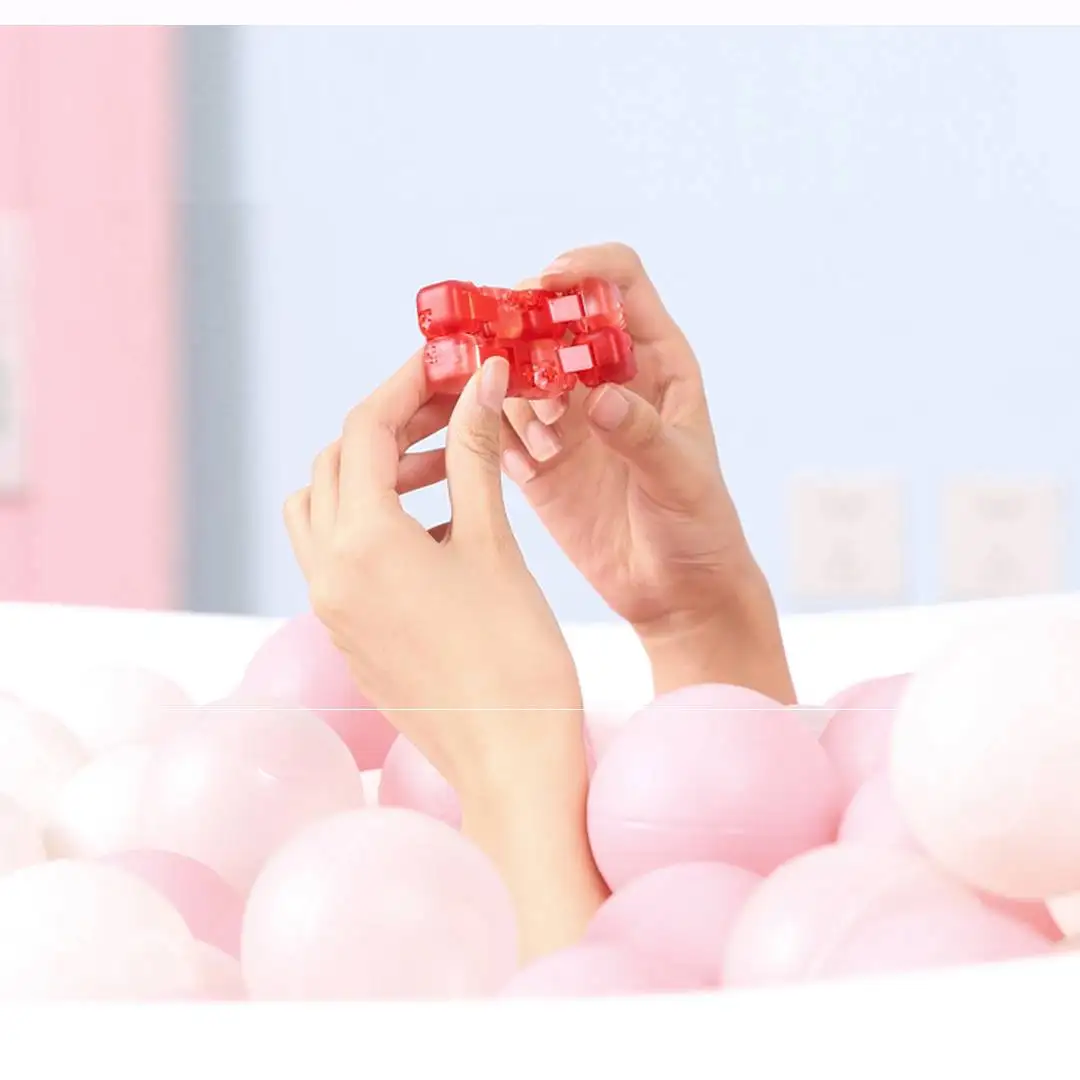 

DIY Building Blocks Infinite Cube Fingertip Decompression Stress Relief Unlimited Flipping Blocks Toys Suprising Gift