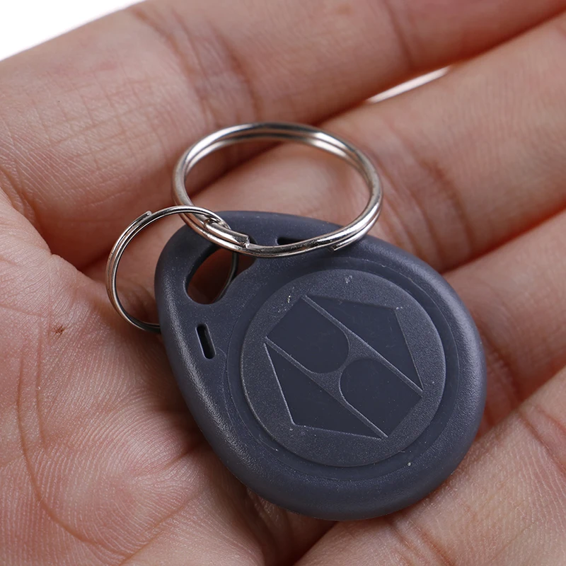 10Pcs EM4305 T5577 Duplicator Badge Copy 125khz Rfid Tag Card Key Ring Keychain