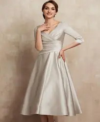 Elegant Champagne V-neck Tea-Length Pleats Mother of the Bride Dress Ruffles Satin Bridal Party Gown Customed Plus Size