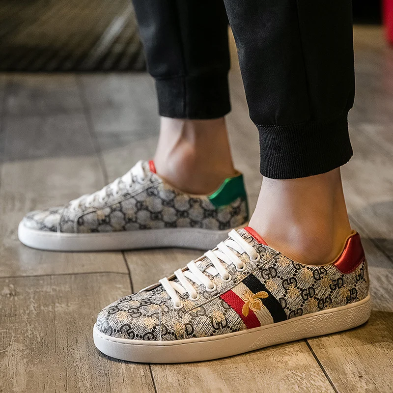 

High end printing honey bee mandarin duck color low top Xiaobai men's fashion brand breathable personalized casual board shoes