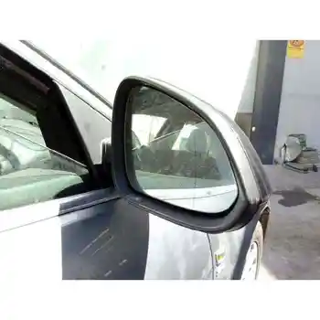 

RIGHT REARVIEW OPEL INSIGNIA SALOON