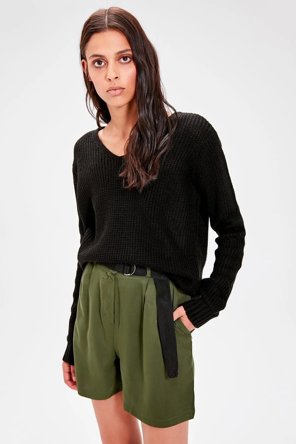 Trendyol пояс цвета хаки шорты detayl'l TWOAW20SR0015