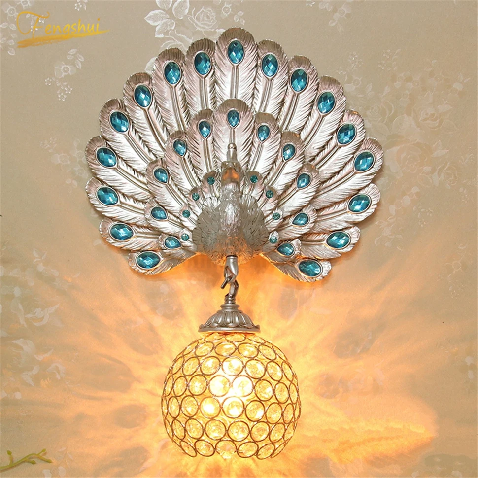 

Nordic Retro LED Wall Lamp Modern Luxury Creative Peacock Wall Lights for Home Bedroom Bedside Lamp Crystal Lighting Luminaire