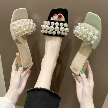 

Shoes Ladies' Slippers Summer Clogs Woman Luxury Slides Slipers Women String Bead Square heel Med Beach Flat Designer 2020