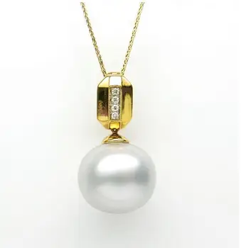

Free Shipping 16.1*14.5mm White Genuine South Sea Pearl Diamond Pendant 18k Solid Yellow Gold