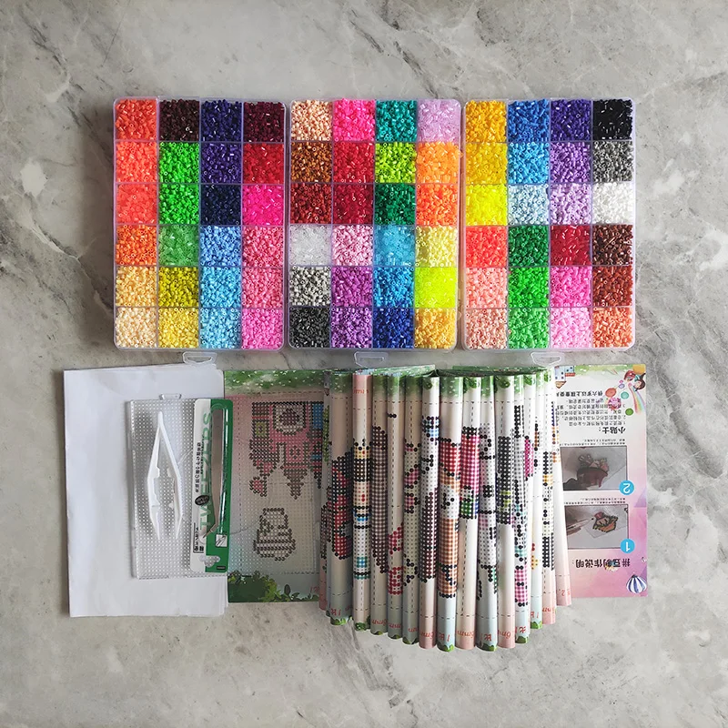24색상 박스 세트 하마 비즈 장난감 2.6MM 펄러 교육용 어린이 3D 퍼즐 DIY 장난감 퓨즈 비즈 페그보드 시트 다림질 종이