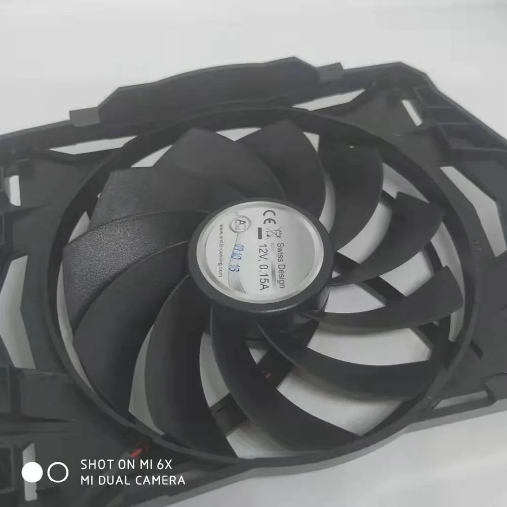 Сапфир HD5550 HD5670 графика вентилятор 2-провод 2,0 небольшой интерфейс 12V 0.15A
