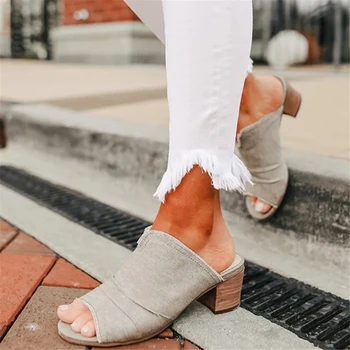 

Fashion Leopard Print Low Heel Slipper 2020 New Ladies Sandals Summer Square Heels Fish Mouth Slippers Vintage Women Pumps Shoes