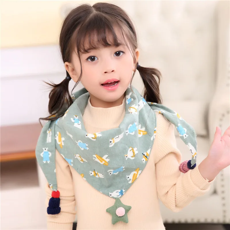 

Baby Scrafs Girl Cute Baby Bibs Dot Triangle Candy Color Collar Scarves For Baby Winter Gift Kids Neck Warm and Cold-Resistant