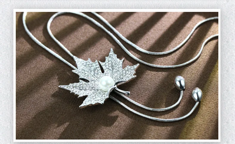 Accessories Necklace Decorations Autumn And Winter Full of Crystals Maple Leaf Pearl Clothes Pendants Long Sweater Chain Wholesa