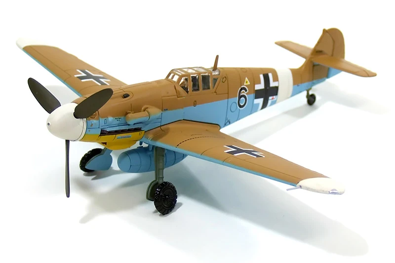 Изысканные 1/72 Пособия по немецкому языку BF109 Aa27104 сплава модели самолетов коллекция моделей
